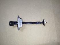 Ограничитель двери Nissan Qashqai J11 2013-2022 Задн. Прав.