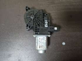 Мотор стеклоподъемника kia stinger j5 2017- перед. лев.