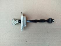 Ограничитель двери Mitsubishi Outlander 3 GF 2012-2021 Перед. Прав.