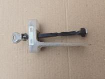 Ограничитель двери Toyota C-HR MAXH10, NGX10,50, ZGX10 2019 Задн. Прав.