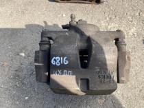 Суппорт тормозной Lexus UX MZAA10L MZAH10L 2018- Перед. Прав.