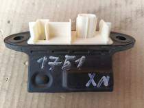 Кнопка открывания багажника Lexus NX AYZ10L AYZ15L ZGZ10L ZGZ15L 2014-2021 Задн. 