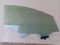 Стекло двери Kia Sportage QL 2015-2021 Перед. Прав.