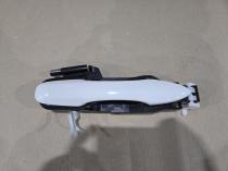 Ручка двери Toyota Corolla E210 MZEH12 2018- Задн. Прав.