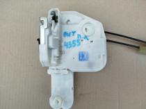 Замок боковой двери Mitsubishi Outlander 3 GF 2012-2021 Перед. Лев.