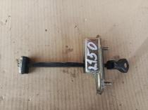 Ограничитель двери Kia Sorento Prime UM 2014-2020 Перед. Прав.