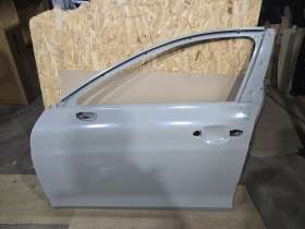 Дверь kia k5 dl3  перед. лев.