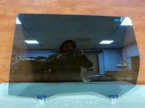 Стекло двери Mitsubishi Outlander 3 GF 2012-2021 Задн. Лев.