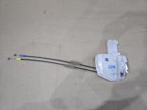 Замок двери Mitsubishi Outlander 3 GF 2012-2022 Перед. Лев.