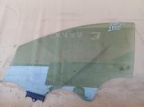 Стекло двери Kia Sportage QL 2015-2021 Перед. Лев.