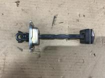 Ограничитель двери Honda CRV 4 RM 2012-2018 Перед. Лев.