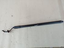 Амортизатор двери багажника Nissan X-TRAIL T32R 2013-2022 Задн. 