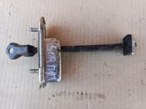 Ограничитель двери Kia Sorento Prime UM 2014-2020 Перед. Прав.