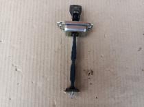 Ограничитель двери Nissan Qashqai J11 2013-2022 Задн. Прав.