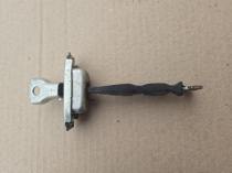 Ограничитель двери Mitsubishi Outlander 3 GF 2012-2022 Задн. Лев.