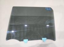 Стекло двери Nissan Juke F15 2010-2019 Задн. Лев.