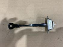 Ограничитель двери Nissan X-TRAIL T32 2013-2022 Перед. Прав.