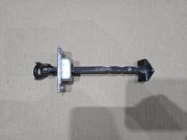 Ограничитель двери Mazda CX-5 1 KE 2011-2017 Задн. Лев.