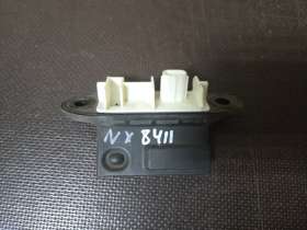 Кнопка открывания багажника lexus nx ayz10l ayz15l zgz10l zgz15l 2014-2021  