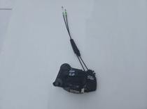 Замок боковой двери Toyota Corolla E210 MZEH12, NRE210, ZWE211 2018-2023 Перед. Прав.