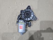 Мотор стеклоподъемника Kia Sportage QL 2015-2022 Задн. Прав.