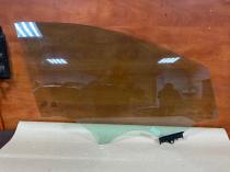 Стекло двери Kia Sportage QL 2015-2022 Перед. Прав.