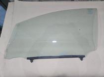 Стекло двери Toyota Prius 4 XW50 2015-2023 Перед. Лев.