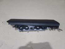 Подушка безопасности в колени Lexus UX MZAA10L MZAH10L 2018-  