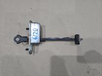 Ограничитель двери Hyundai Tucson TL 2015-2021 Задн. Лев.