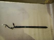 Амортизатор двери багажника Nissan X-TRAIL T32R 2013-2022 Задн. 