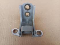 Петля двери верхняя Nissan X-TRAIL T32R 2013-2022 Перед. Прав.