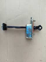 Ограничитель двери Kia Sportage QL 2015-2021 Задн. Прав.