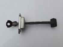 Ограничитель двери Toyota Corolla E210 MZEH12, NRE210, ZWE211 2018-2023 Перед. Прав.