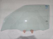 Стекло двери Nissan Juke F15 2010-2019 Перед. Лев.