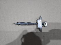 Ограничитель двери Mitsubishi Outlander 3 GF 2012-2022 Перед. Лев.