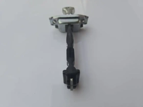 Ограничитель двери Mitsubishi Outlander 3 GF 2012-2022 Перед. Прав.