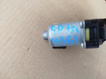 Мотор стеклоподъемника Kia Sportage QL 2015-2021 Задн. Лев.