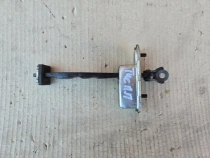 Ограничитель двери Hyundai Tucson TL 2015-2021 Перед. Прав.