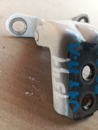 Петля двери верхняя Nissan Qashqai J11 2013-2022 Перед. Лев.