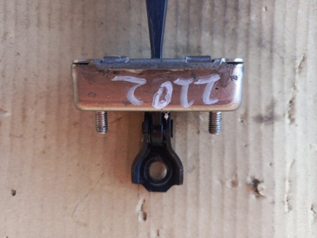 Ограничитель двери Infiniti Q50 V37 2013-2023 Задн. Прав.