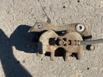 Суппорт тормозной Kia Sorento Prime UM 2014-2020 Перед. Лев.