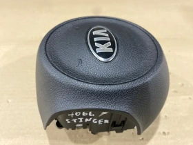 Подушка безопасности в руль Kia Stinger J5 2017-  