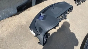 Торпедо Kia Stinger J5 2017-н.в.  