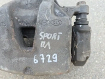 Суппорт тормозной Kia Sportage QL 2015-2022 Перед. Лев.