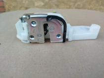 Замок двери Mitsubishi Outlander 3 GF 2012-2021 Перед. Лев.