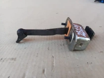 Ограничитель двери Hyundai Tucson TL 2015-2021 Перед. Лев.