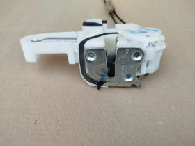 Замок двери Mitsubishi Outlander 3 GF 2012-2021 Перед. Лев.