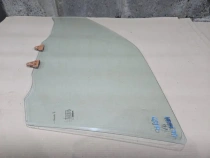 Стекло двери Nissan Juke F15 2010-2019 Перед. Лев.