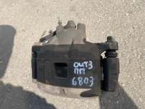 Суппорт тормозной Mitsubishi Outlander 3 GF 2012-2023 Перед. Прав.