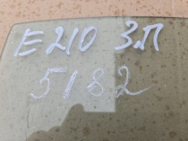 Стекло двери Toyota Corolla E210 MZEH12, NRE210, ZWE211 2018-2023 Задн. Прав.